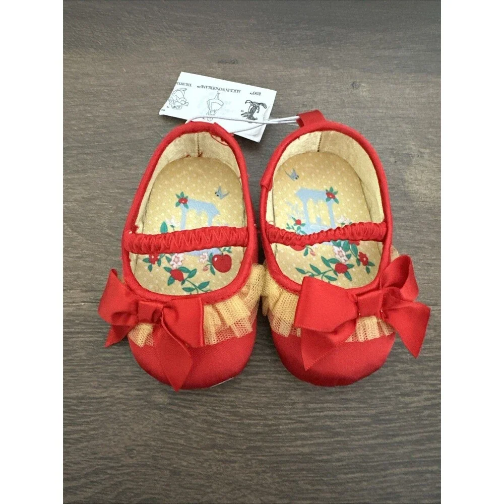 Disneyland Snow White Baby Crib Shoes Red Girls 0-6 Months